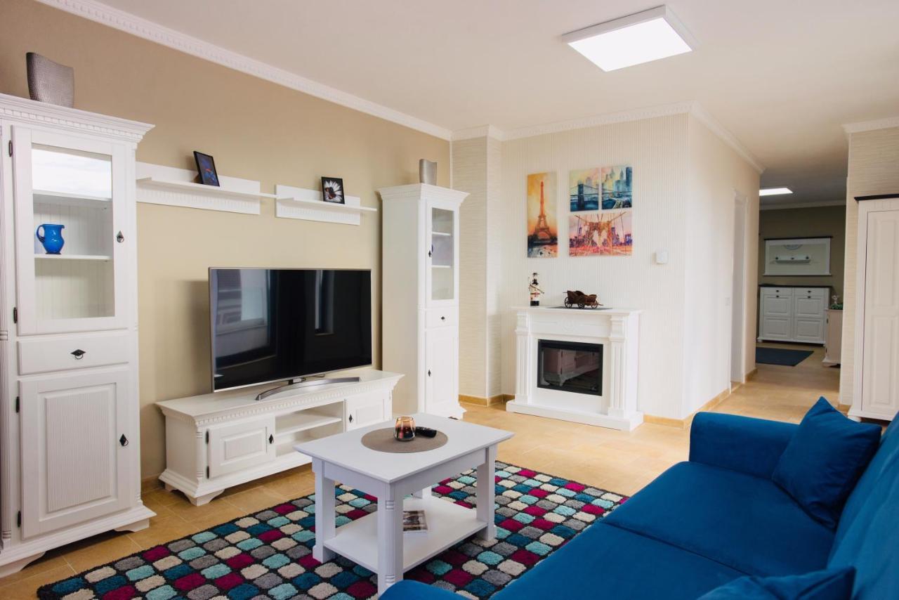 Lira Holiday Apartments 萨图马雷 外观 照片