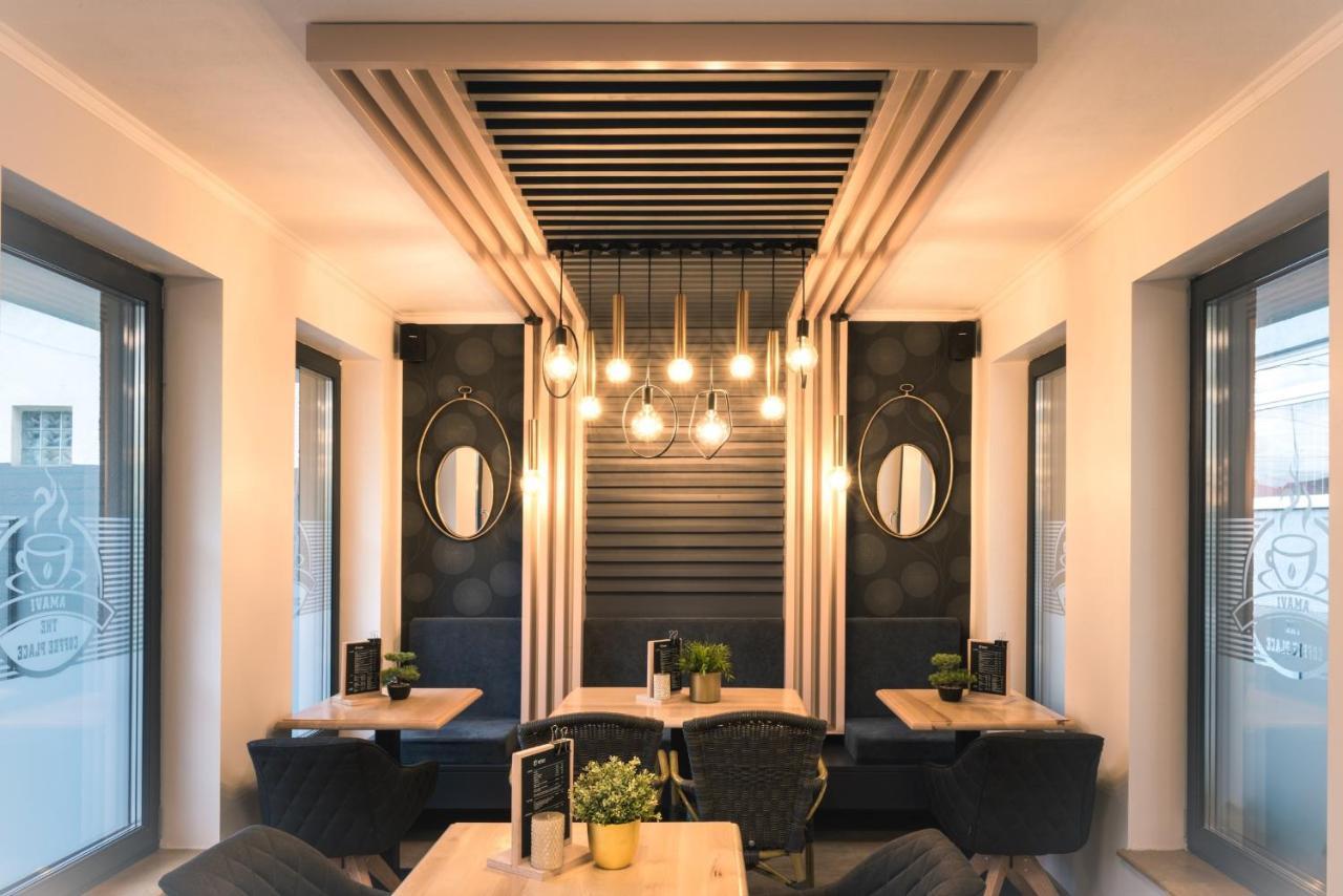 Lira Holiday Apartments 萨图马雷 外观 照片