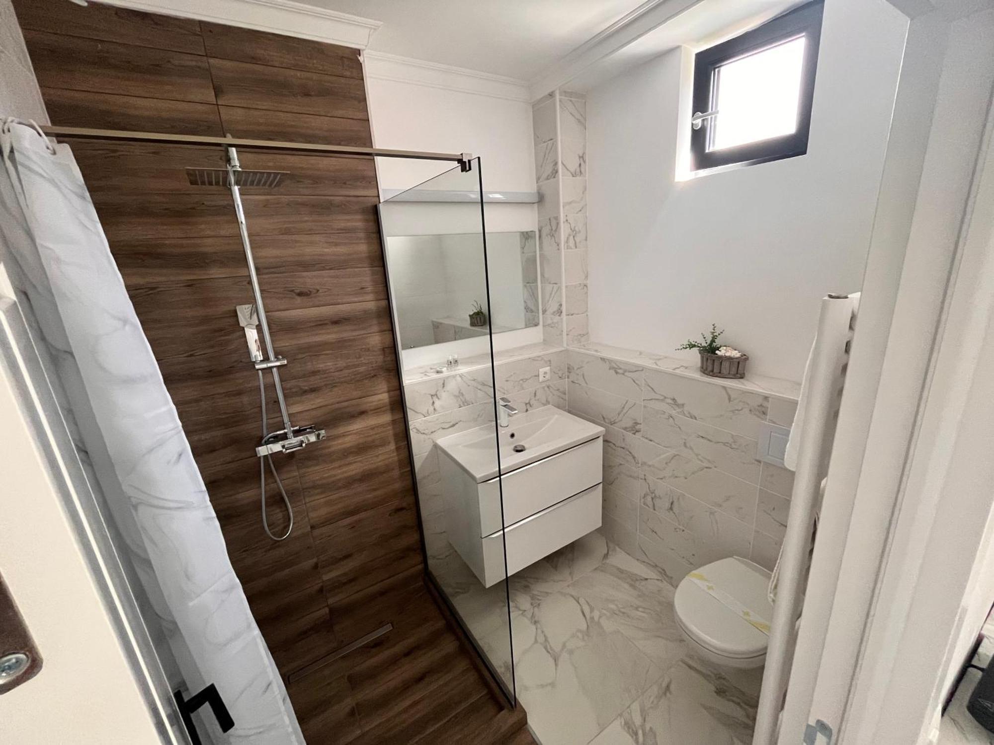 Lira Holiday Apartments 萨图马雷 外观 照片