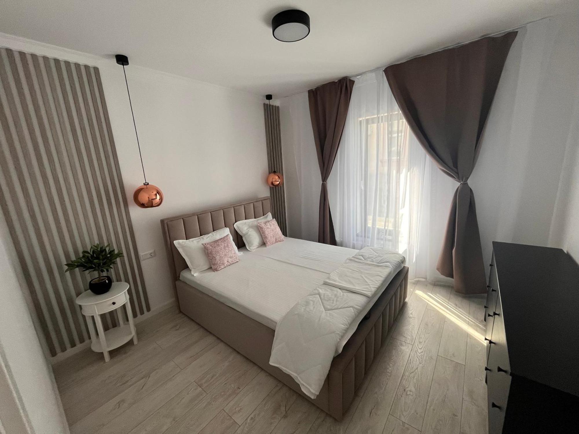 Lira Holiday Apartments 萨图马雷 外观 照片